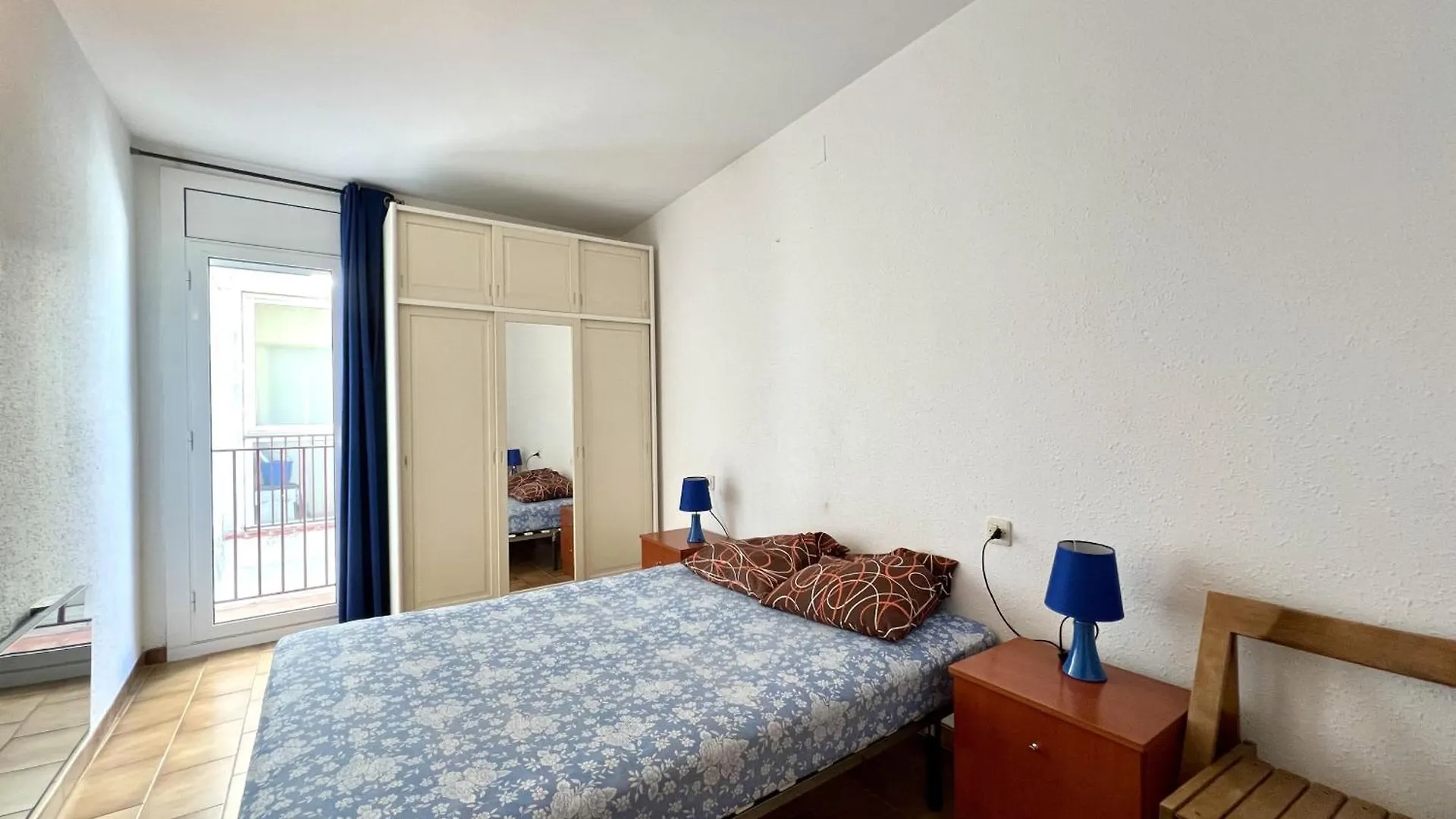 Ciudadela Apartman Roses